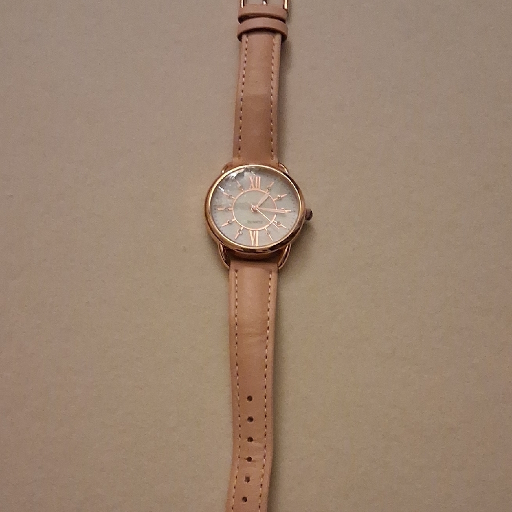 Rose Gold Case Pink Leather Strap Women's Watch